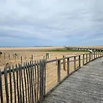 Maison Confortable Pour 6 Personnes, Animaux Admis, Proche - Fr-1-476-63 * La Faute-sur-Mer