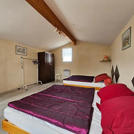 Maison Confortable Pour 6 Personnes, Animaux Admis, Proche - Fr-1-476-63 別荘