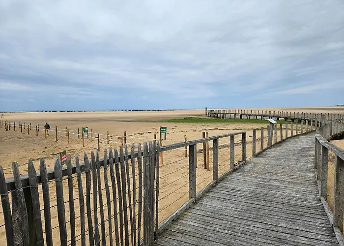 Maison Confortable Pour 6 Personnes, Animaux Admis, Proche - Fr-1-476-63 * ラ・フォット・シュル・メール