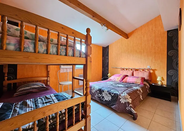 Maison Confortable Pour 6 Personnes, Animaux Admis, Proche - Fr-1-476-63 別荘